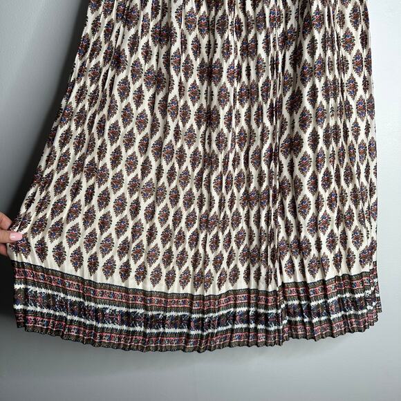 Madewell Women’s Pleated Diamond Floral Midi Skirt NWT Size 2 missing belt - Picture 3 of 9